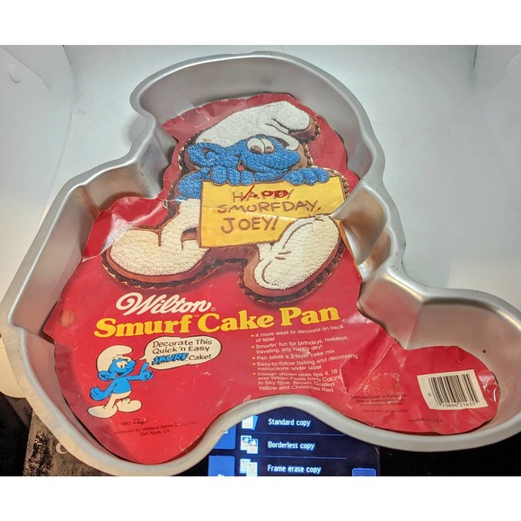 Vintage Wilton Smurf Cake Pan 1983 Aluminum Mold Tin Bakeware - Picture 2 of 6
